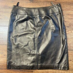 Lord & Taylor Metallic Gold Bronze Leather Skirt 8 Preppy Office Luxury Neutra